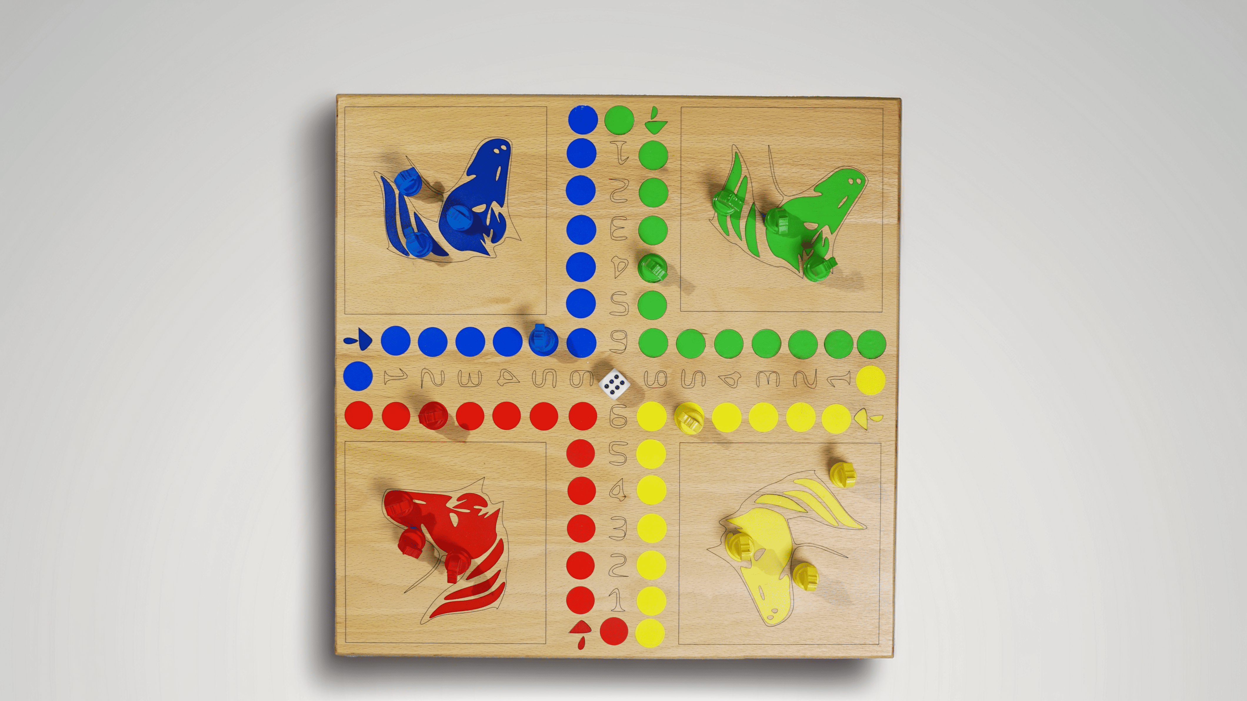 Jeu des petits chevaux