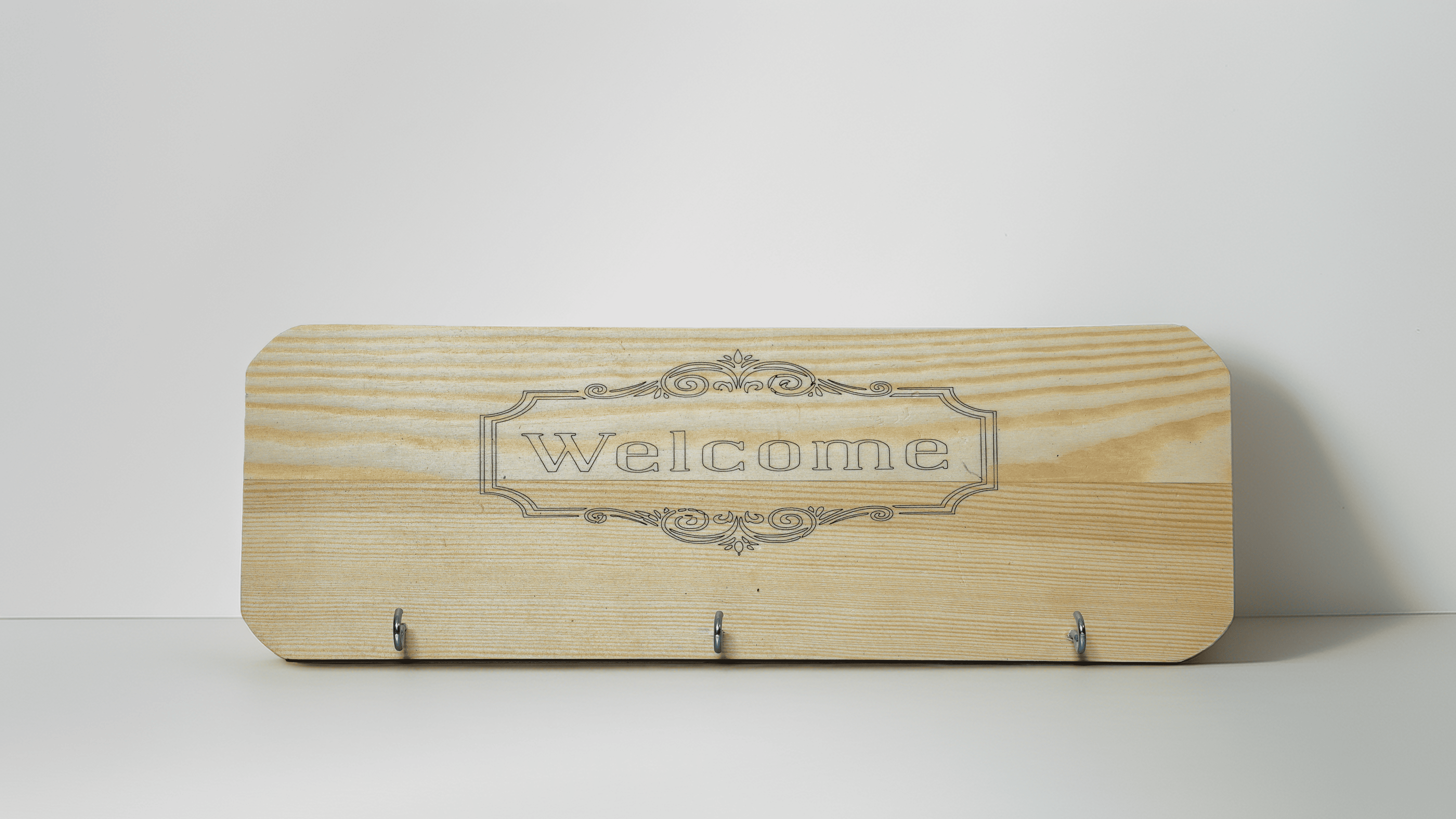 Plaque murale pour attache porte clé